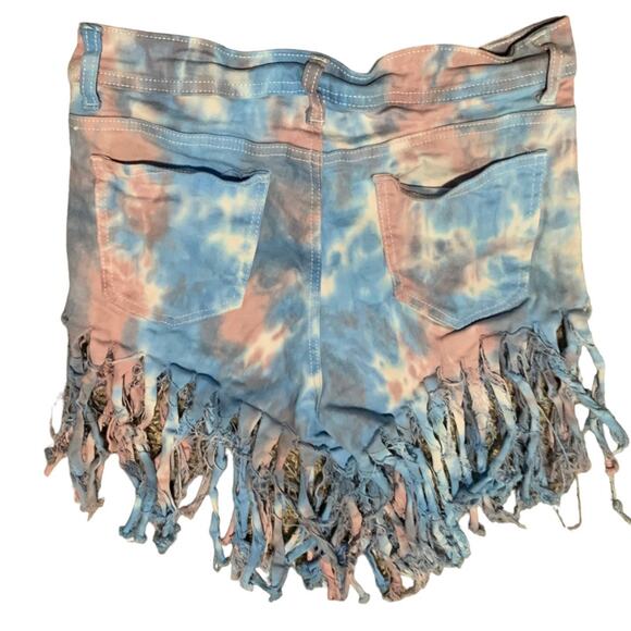 K.I.M by Kim tigers tyedye fringe denim shorts woman’s size medium/large - Picture 2 of 8